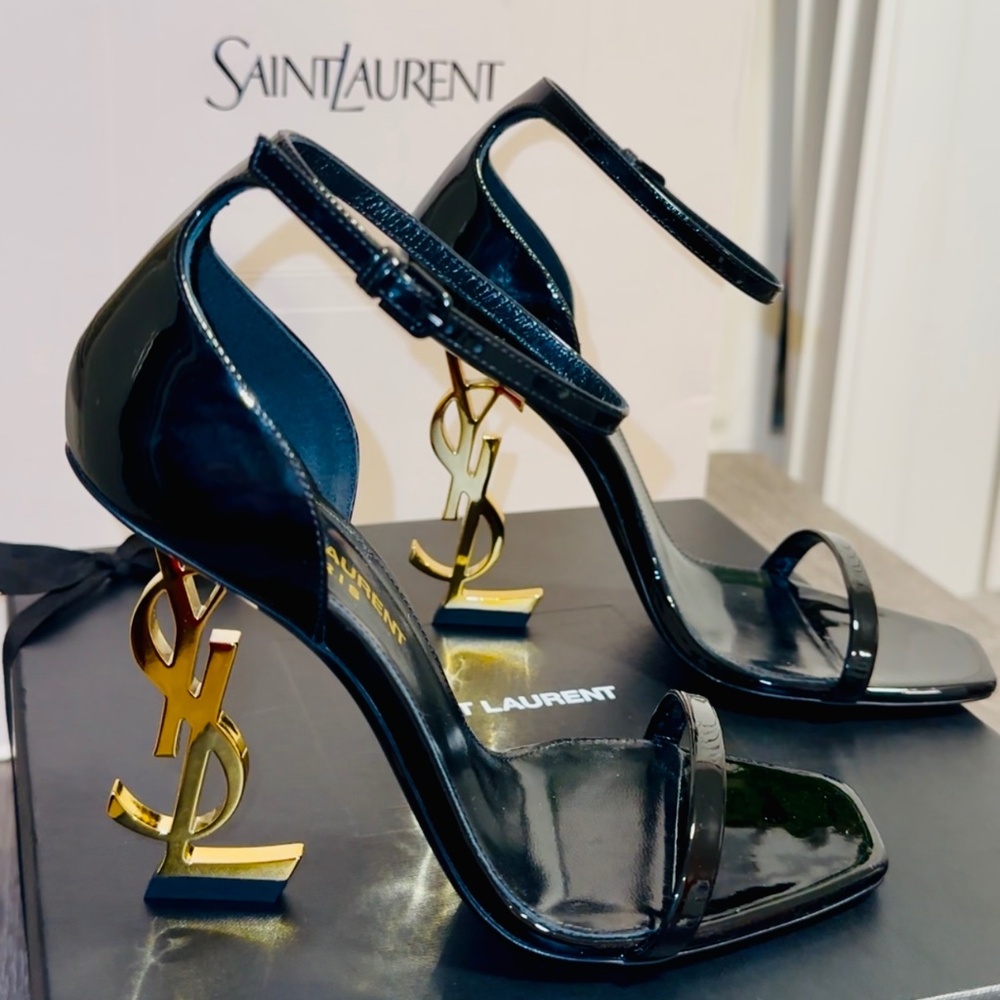 YSL Saint Laurent Opyum Sandal Heels. NEW. Size US 5, Size EU 35. 4.3-Inch Heel